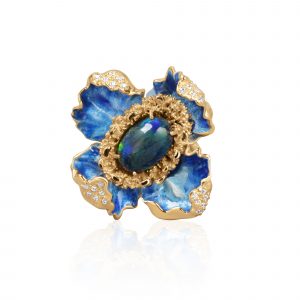 anillo flor con opalo y diamantes