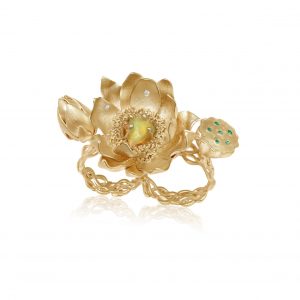 Anillo loto japonés con ópalo