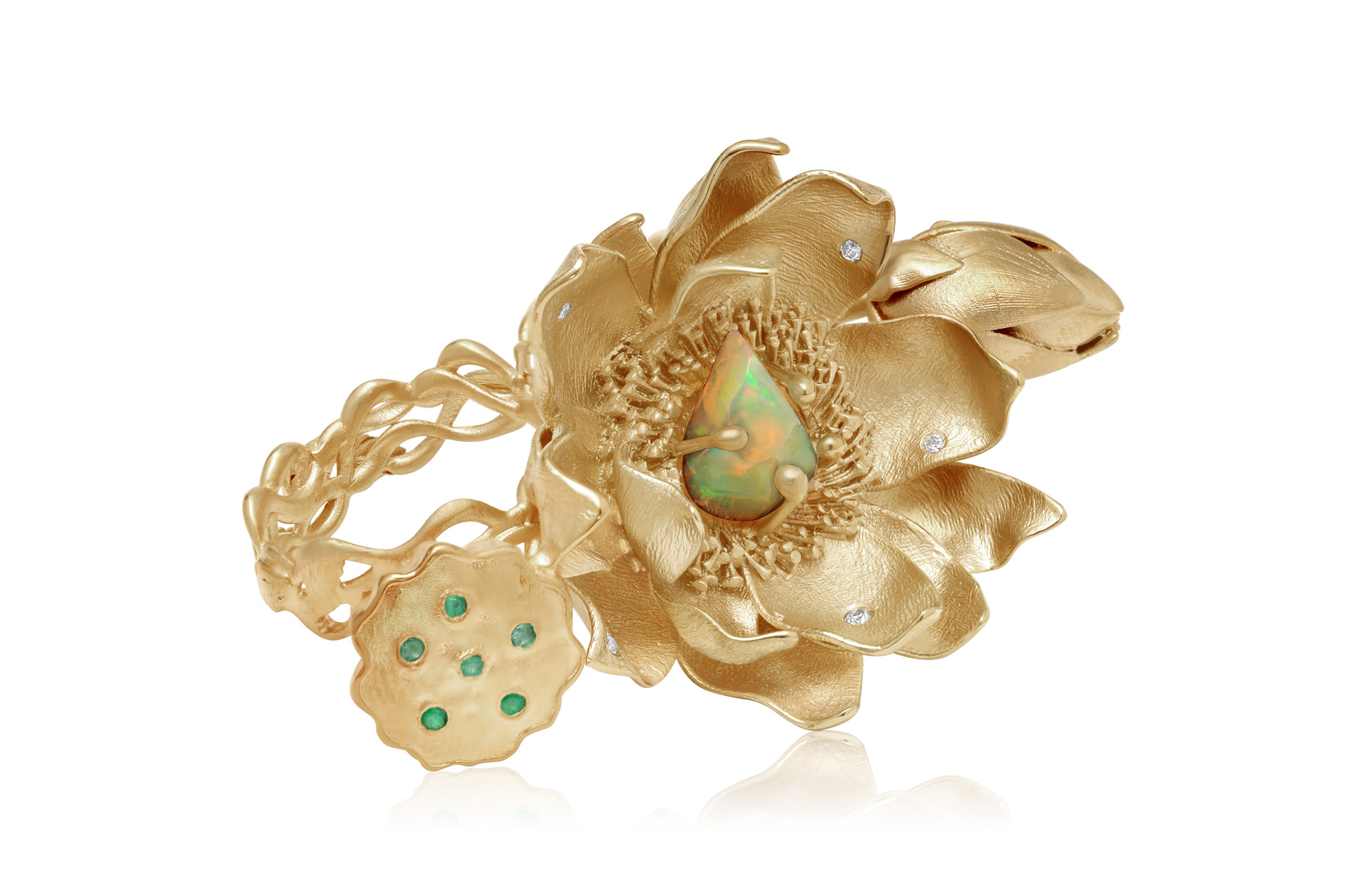 anillo loto con opalo