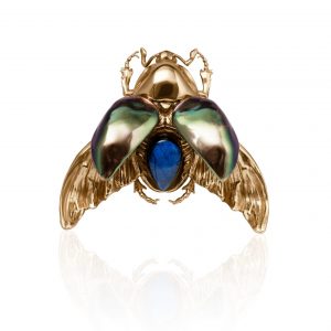 Colgante escarabajo en bronce con labradorita